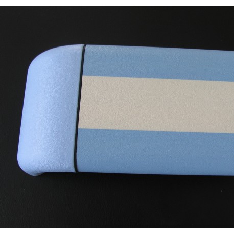 Pasamanos paragolpes dos colores de aluminio con recubrimiento de pvc