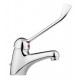 Grifo clínico mezclador para lavabo con maneta gerontológica.